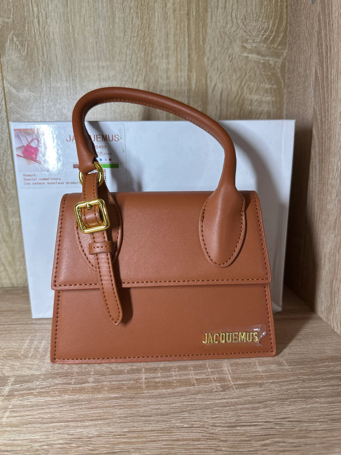 SAC JACQUEMUS MARRON CARRÉ